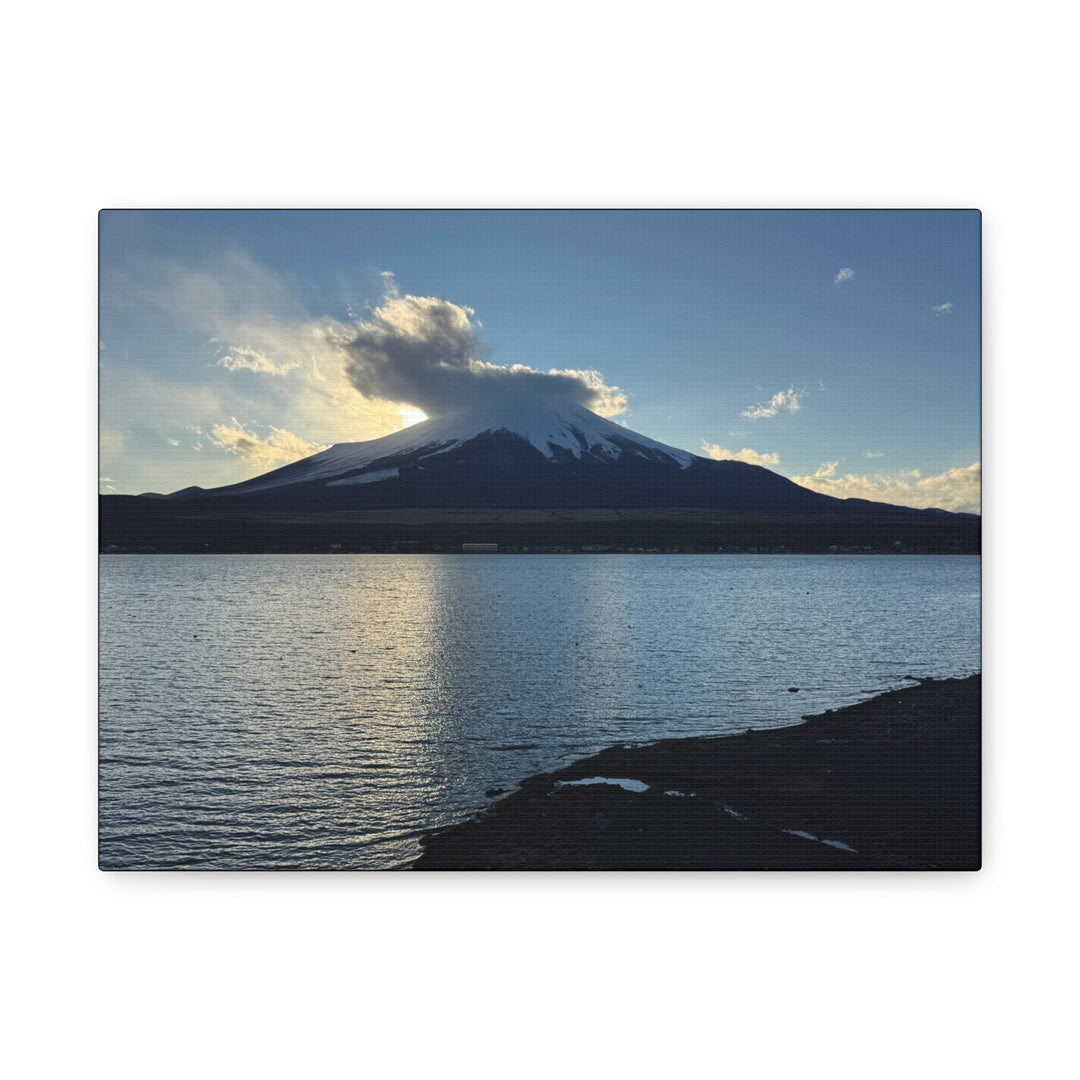 Mount Fuji with a lenticular cloud over Lake Yamanaka